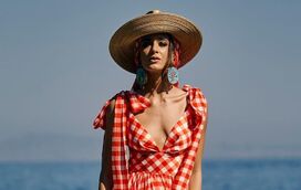 O chique francês! O padrão obrigatório nos vestidos deste verão