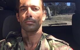 Ator Rúben Gomes sofre acidente e fica com perna magoada