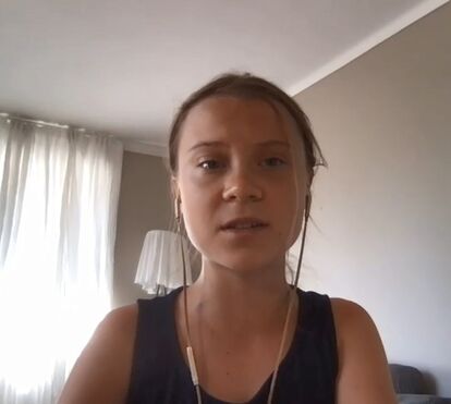 Greta Thunberg garante que não compra uma peça de roupa nova 'há três anos'