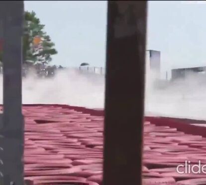 O acidente que tirou Verstappen do GP da Grã-Bretanha logo à primeira volta