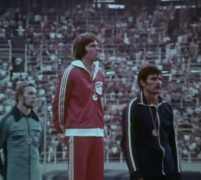 A cambalhota que mudou a vida de Jenner, o melhor atleta do mundo que agora quer governar a Califórnia como mulher