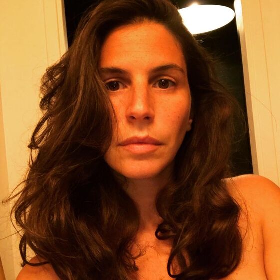 Cleia Almeida