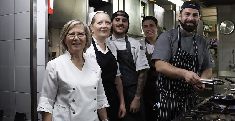 'Sim, Chef!' Justa Nobre mostra como uma mulher pode vencer num mundo que se tornou de homens 