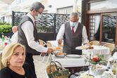 Lili Caneças no restaurante Beira Mar em Cascais 
