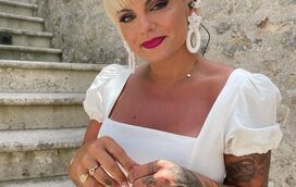 "Sou emigrante, toda tatuada e tenho sotaque". Fanny luta contra o preconceito para vencer na TVI