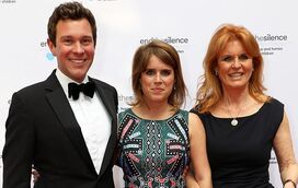 Sarah Ferguson apanhada a fazer comentário sobre a vida sexual da filha, a princesa Eugenie