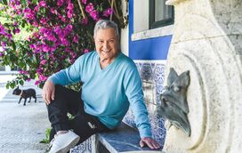 Toni Coelho abre a porta de casa para homenagem a Marco Paulo, a quinta onde viveu grande parte da sua vida com o malogrado cantor