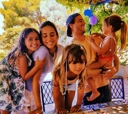 Clã Patrocínio surpreende Tiago Teotónio Pereira em dia de aniversário