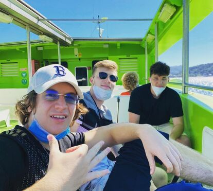 Filho mais velho de Michael Ballack mostra dias em Troia antes do acidente do irmão