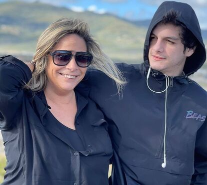  Diogo Carmona e a mãe cada vez mais unidos