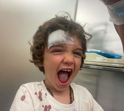 Carolina Deslandes apanha susto com o filho Santiago