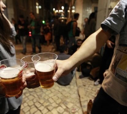 Beber um copo em Portugal é mais caro do que o preço médio da UE