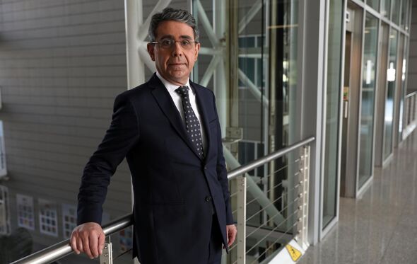 José Gomes Ferreira