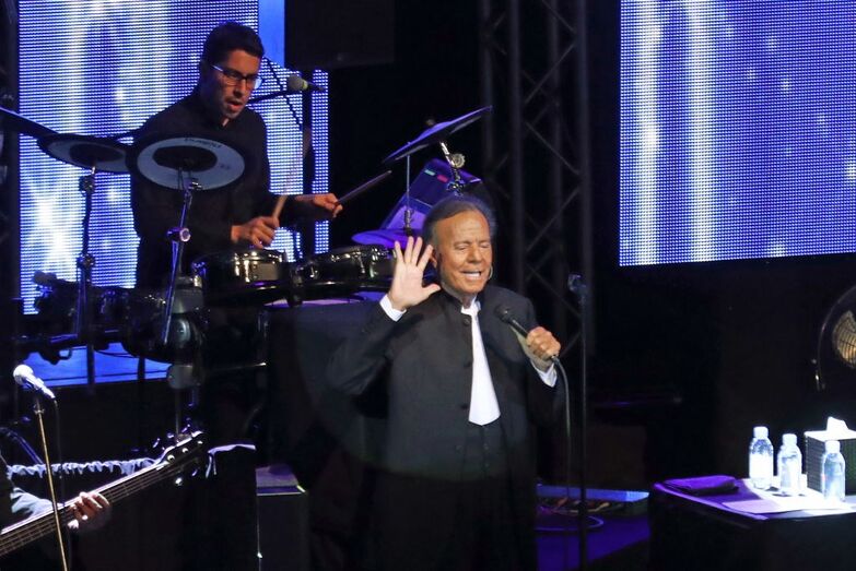 Julio Iglesias