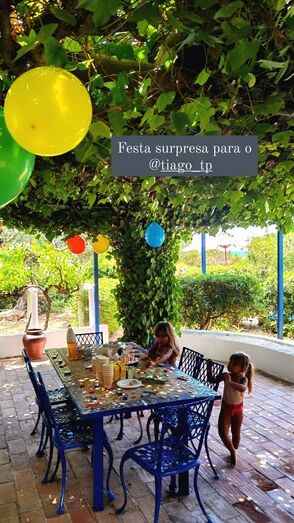 Festa surpresa de Tiago Teotónio Pereira