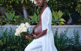 Lil Nas X aparece "grávido" para anunciar o novo álbum