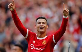 Novo talento? Cristiano Ronaldo adere a dança viral do TikTok e leva fãs à loucura