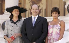 Divórcios, filhos bastardos, traições, escândalos sexuais e mortes:  a vida louca e trágica da família real do Mónaco