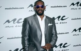 R. Kelly foi condenado por crime organizado e tráfico sexual