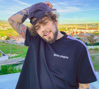 Wuant, um dos mais conhecidos youtubers nacionais, muda de vida e choca fãs com nova aparência física