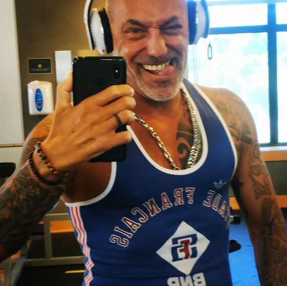 O Amor Acontece, O Amor Acontece