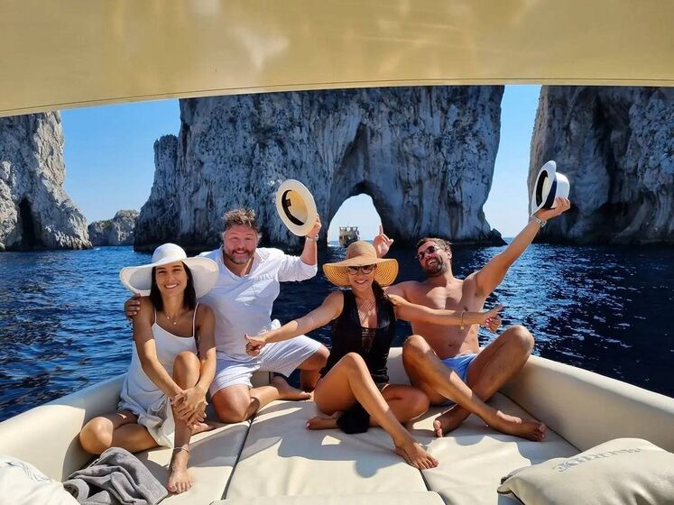 Dânia Neto e César Mourão de férias