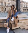 Street style casaco camel