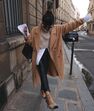 Street style casaco camel