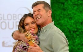 João Baião triste por já ter deixado cair o Globo de Ouro e ele ter ficado amolgado