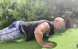 O brutal vídeo de Chris Hemsworth para curar a ressaca e ficar motivado