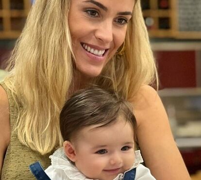 Nutricionista de Cristina Ferreira suspira de alívio após filha bebé ter alta do hospital 