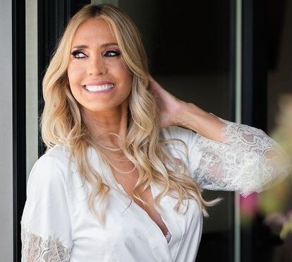 Lua de mel escaldante! Cláudia Jacques mostra-se na cama com o marido