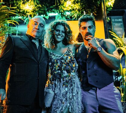 Bolinha vermelha! As imagens de Lourenço Ortigão n'O Clube