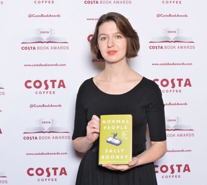 Em protesto contra ações israelitas, Sally Rooney recusa tradução hebraica do seu novo livro