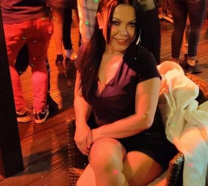Mel e Angélica Jordão choram morte da mãe