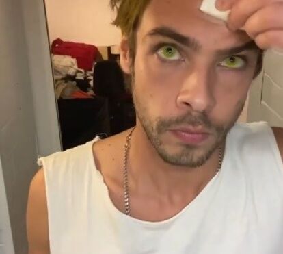 Uau! A transformação de Rodrigo Paganelli, passo a passo, para o Halloween