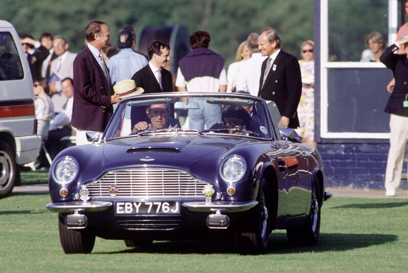 Príncipe Carlos, Aston Martin