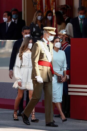 Letizia, Felipe VI e Sofia na Festa Nacional de Espanha 