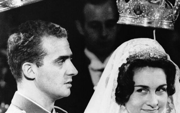 Rainha Sofia com a tiara prussiana