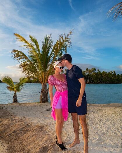 Paris Hilton, Carter Reum