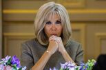O que se passa com Brigitte Macron? Depois dos insultos às mulheres, primeira-dama francesa continua a somar polémicas