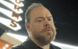 Ator de ‘Sozinho em Casa’ acusado de tentar estrangular a sua namorada