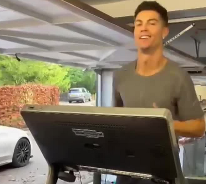 Cristiano Ronaldo no ginásio, Gio a mostrar a barriguinha: a nova rotina do casal em Manchester