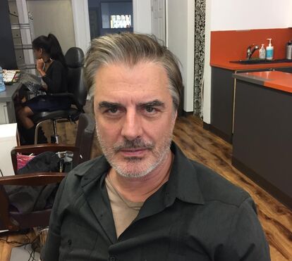Estrelas de ‘O Sexo e a Cidade’ viram costas a ‘Mr. Big’, ator acusado de abusos sexuais por 3 mulheres