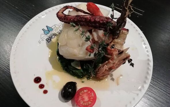 Chef Ricardo Santos, Mista de tentáculos de polvo e lascas de bacalhau
