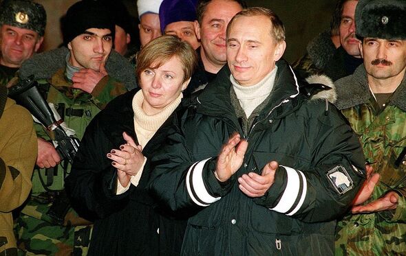 Putin com a ex-mulher, Lyudmila Putina, com quem teve duas filhas
