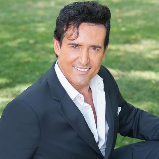 Carlos Marín, il Divo