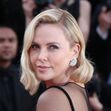 Celebridades corte de cabelo mais de 50 anos