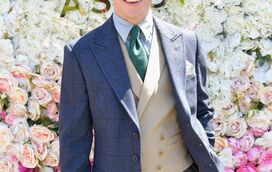 Rhed: o jovem artista anónimo inspirado por Paula Rego que vendia quadros por milhares e é afinal o filho de Madonna