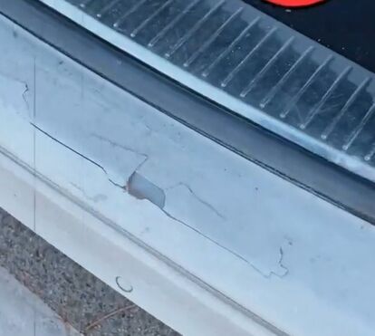 Furioso, Ruben Vieira envia recado a quem danificou o seu carro: “Espero que tenha furado os quatro pneus”